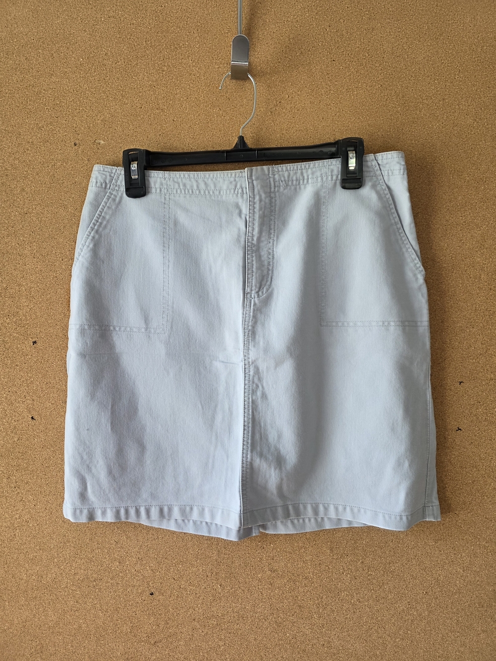 American Eagle 100% Cotton Utility Mini Skirt Size 10 Light Gray